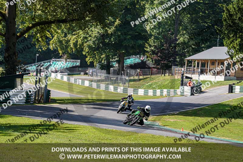 cadwell no limits trackday;cadwell park;cadwell park photographs;cadwell trackday photographs;enduro digital images;event digital images;eventdigitalimages;no limits trackdays;peter wileman photography;racing digital images;trackday digital images;trackday photos